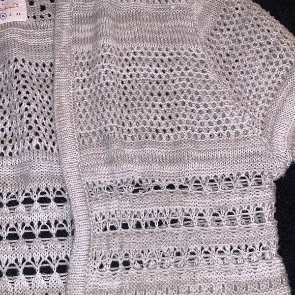 🌸LADIES CUTE SWEATER 🌸 - Picture 8 of 9